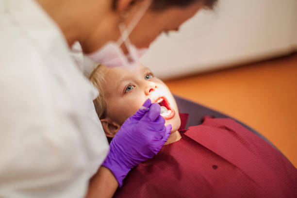 Best Emergency Tooth Extraction in Quail Ridge, FL
